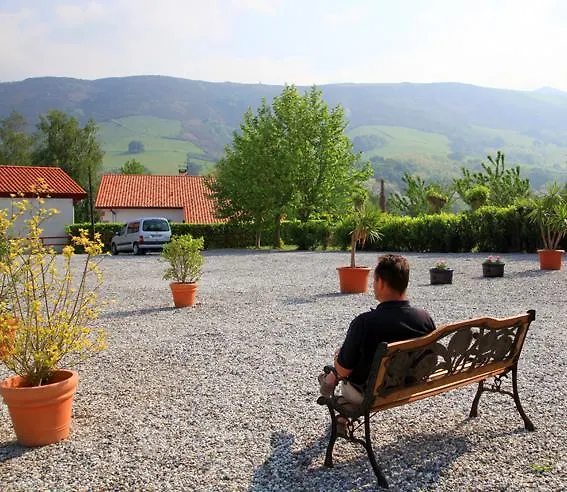 ** Bed & Breakfast Chambre D'Hotes Iguzkian Itxassou France